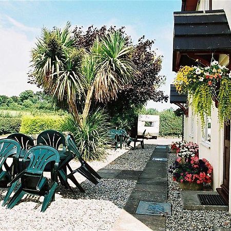 Crossways & Sea View Holiday Apartments Torquay Exteriör bild